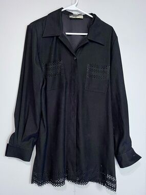 Farouche by Lori Weidner Black Button Front Blouse Eyelet Trim Top